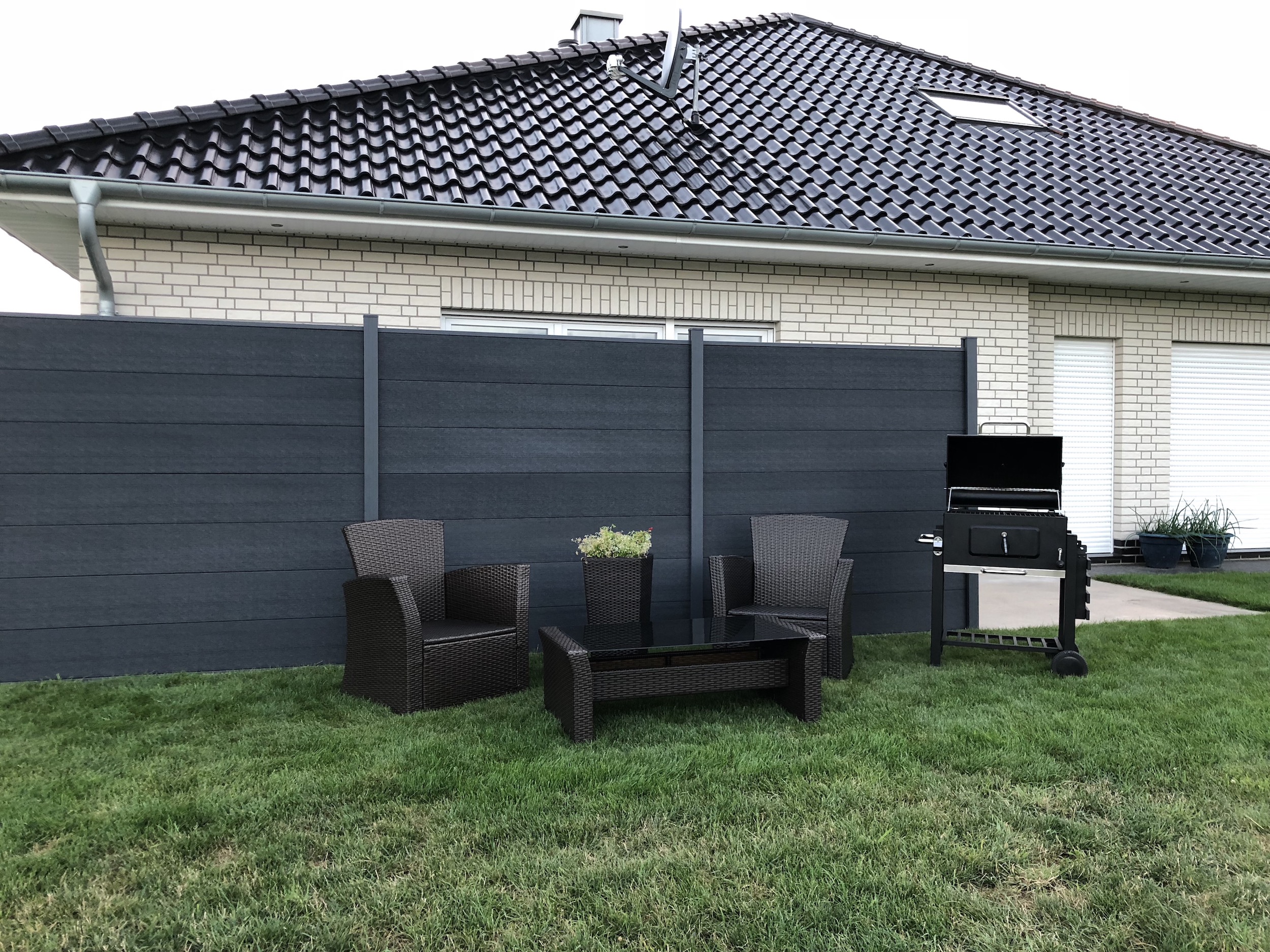 Sicht Larmschutzwande Fur Den Garten Tomi Wpc Coex Premium Line